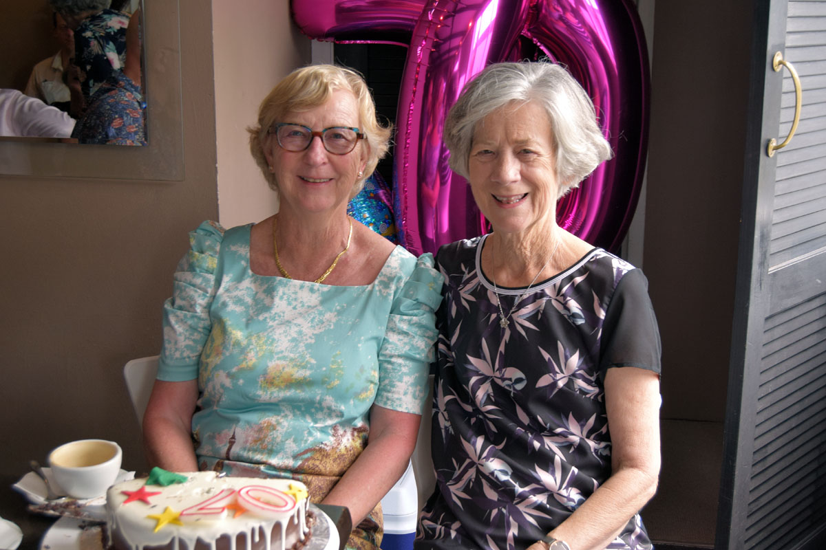 Bronwyn70_021a