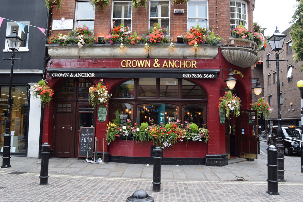 Crown & Anchor pub