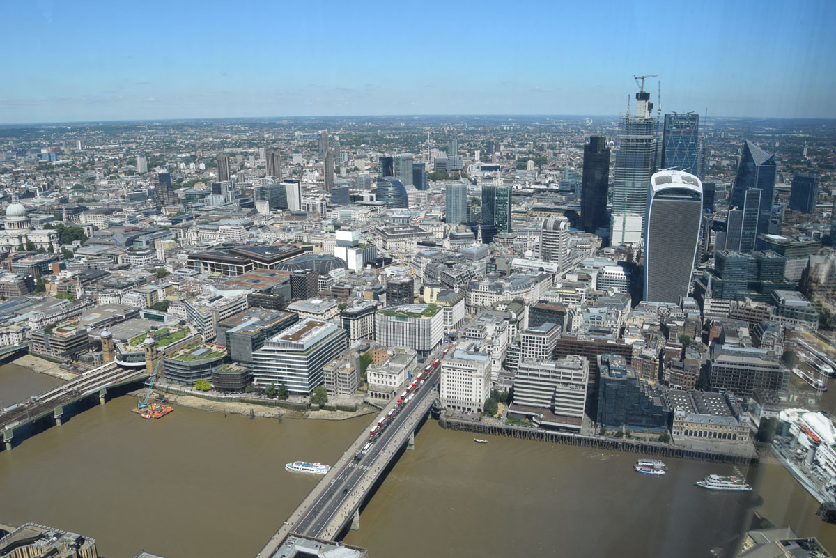 London18n1_039
