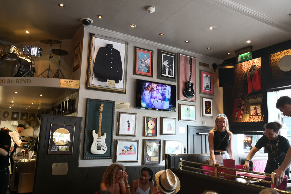 Hard_Rock_Cafe2